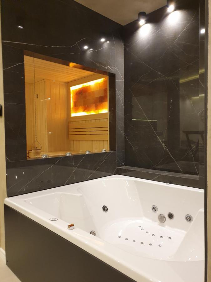 Luxury Spa Suite Beograd Bagian luar foto